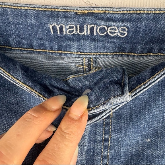 Maurice’s Denim Blue Women's Shorts with Pearl Accents Stretchy Mid Rise Sz 10 - Picture 9 of 9